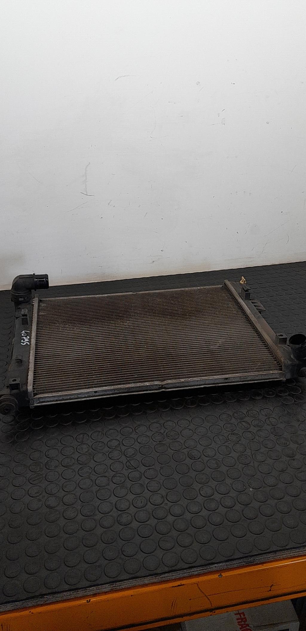 Radiateur eau KIA VENGA PHASE 1 Diesel - 1