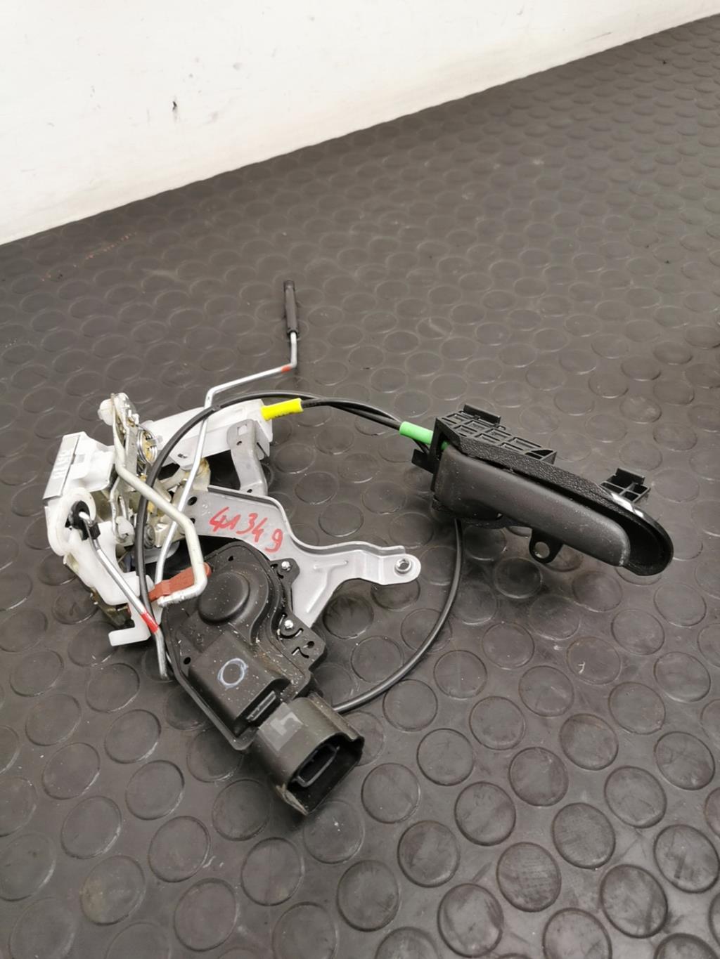 Serrure avant droit CITROEN C1 1 PHASE 2 Essence - 1