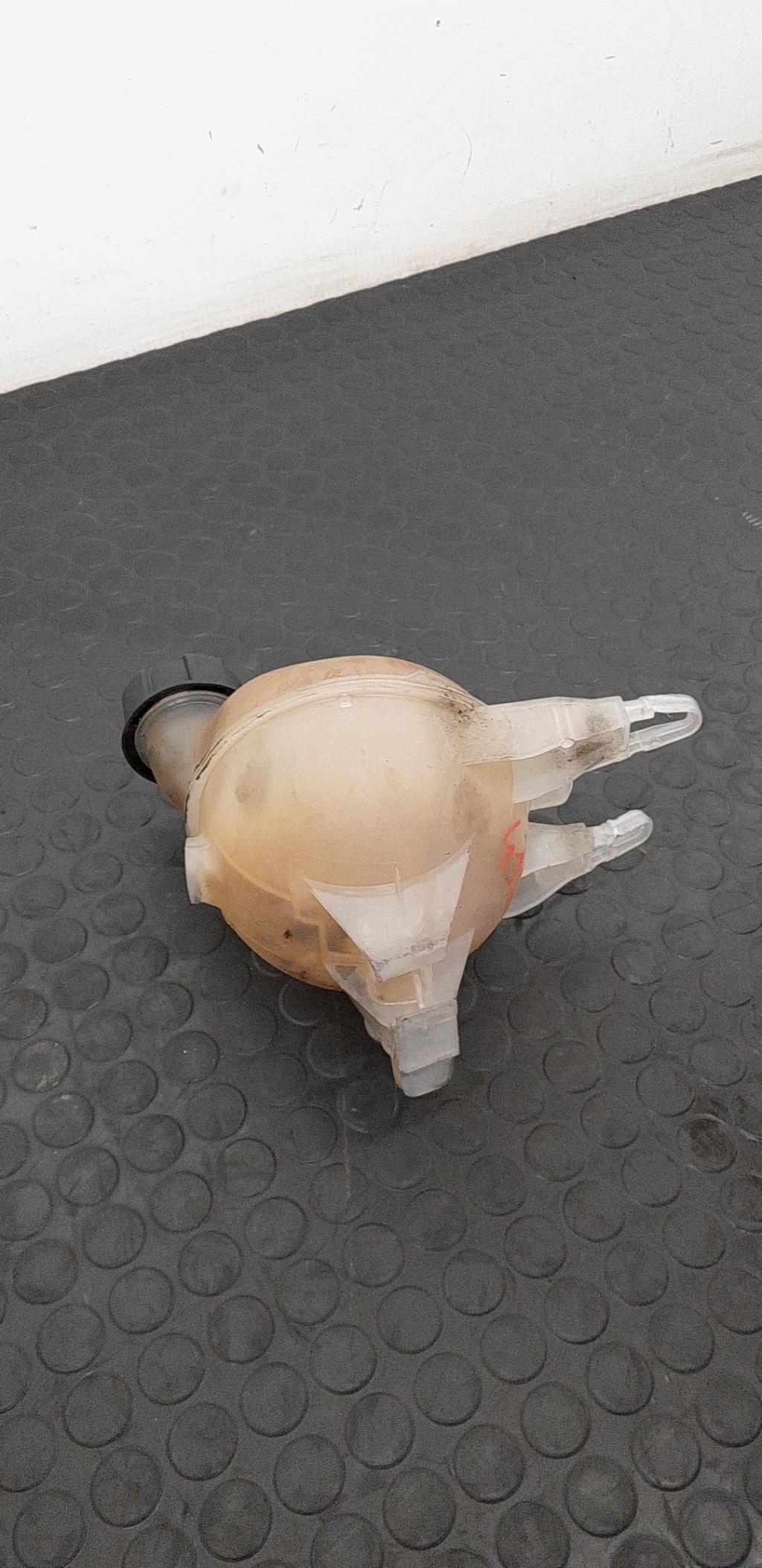 Vase d'expansion CITROEN DS3 PHASE 1 Diesel - 1