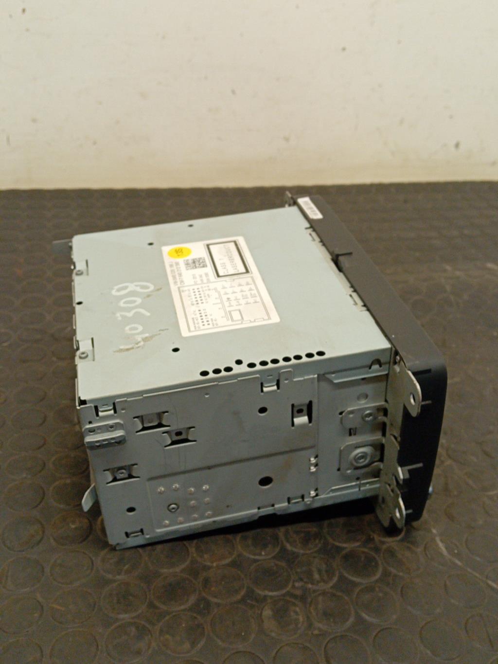 Autoradio VOLKSWAGEN POLO 5 PHASE 1 Diesel - 1