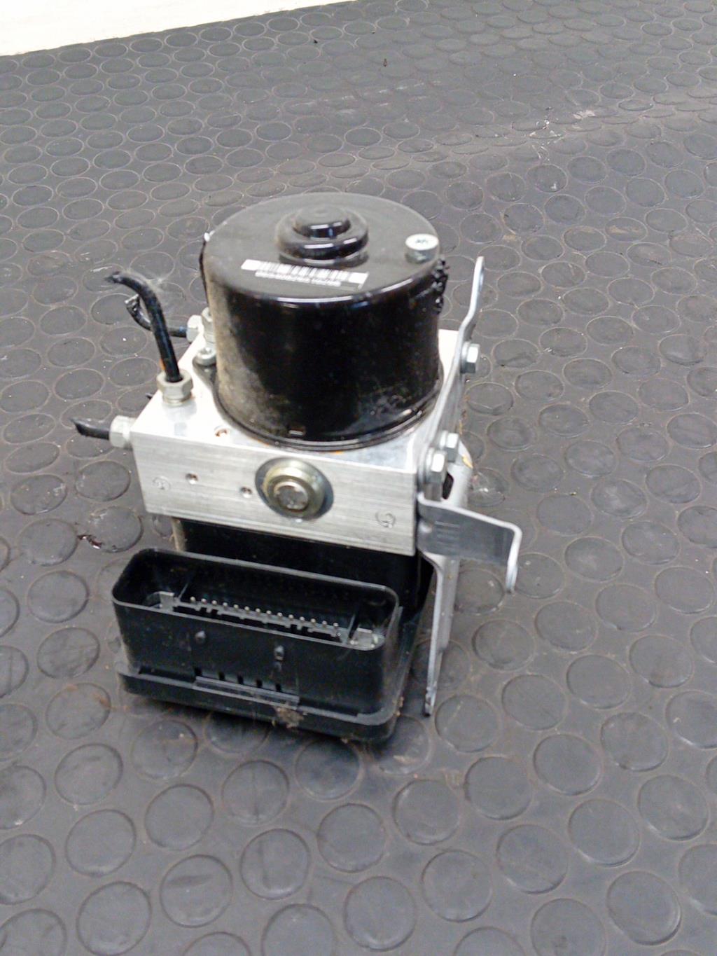 Bloc ABS (freins anti-blocage) BMW SERIE 3 E90 PHASE 1 Diesel - 1