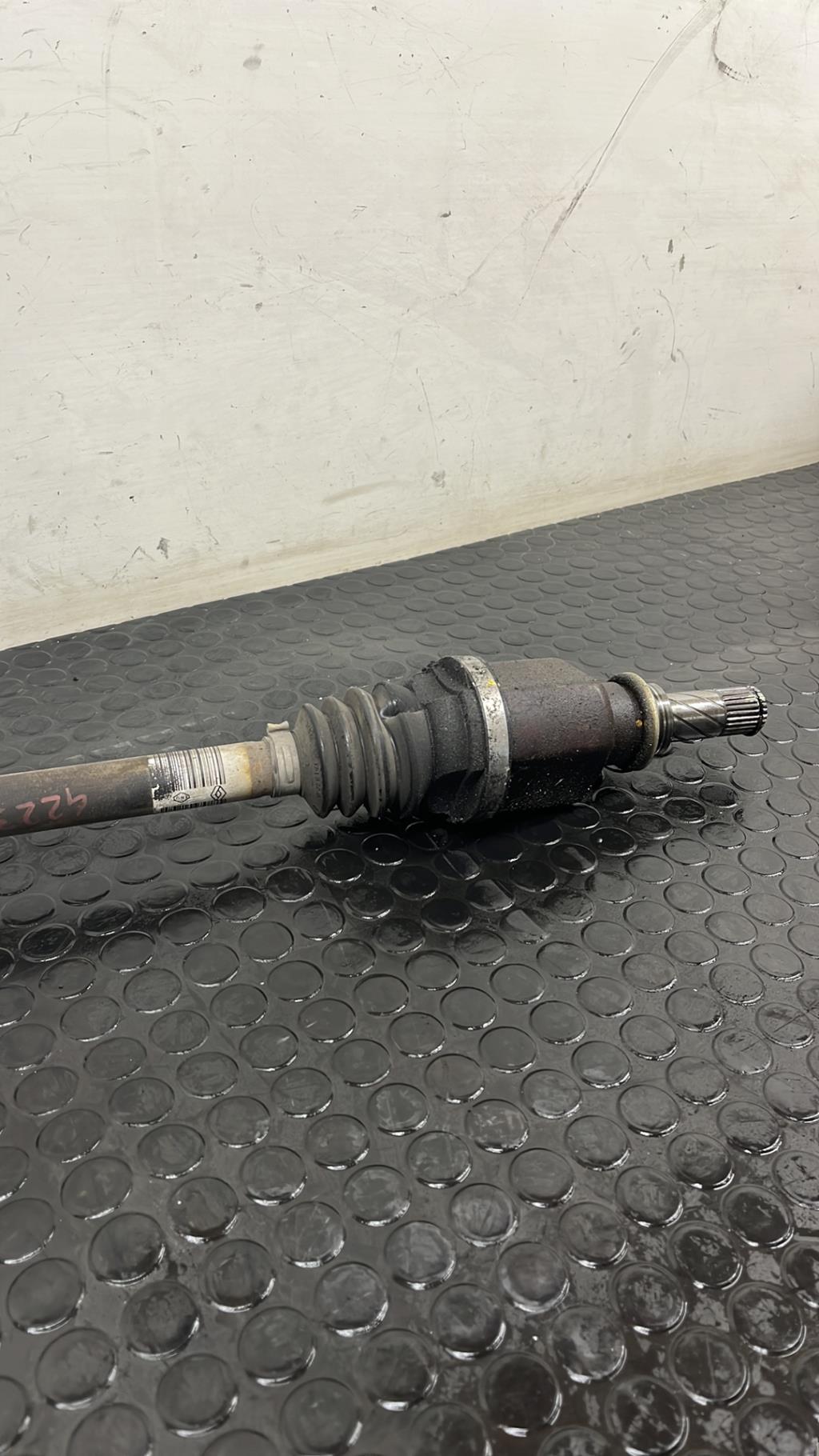 Cardan gauche (transmission) RENAULT CLIO 3 PHASE 1 BREAK  - 1
