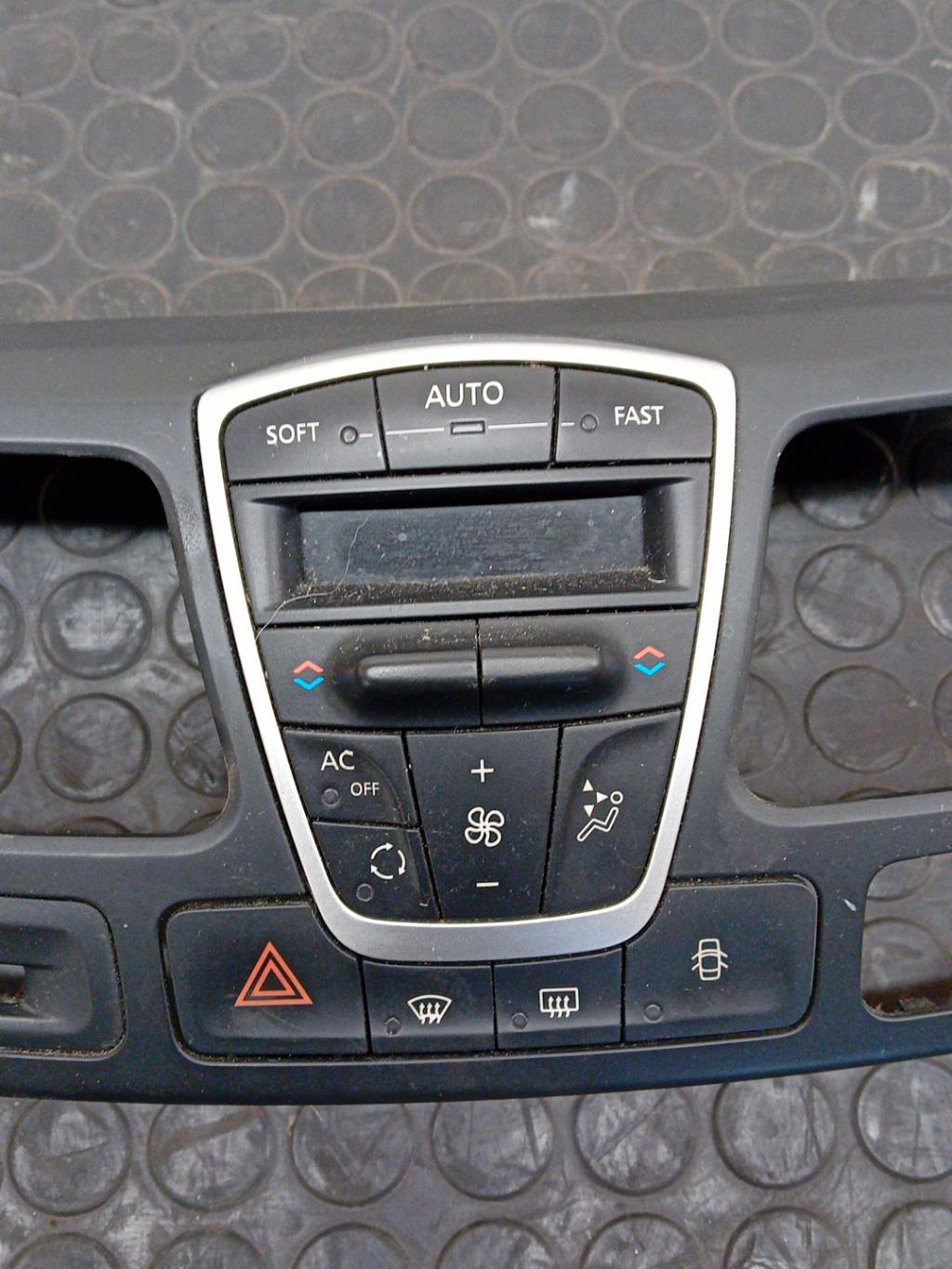 Commande chauffage RENAULT LAGUNA 3 PHASE 1  - 1