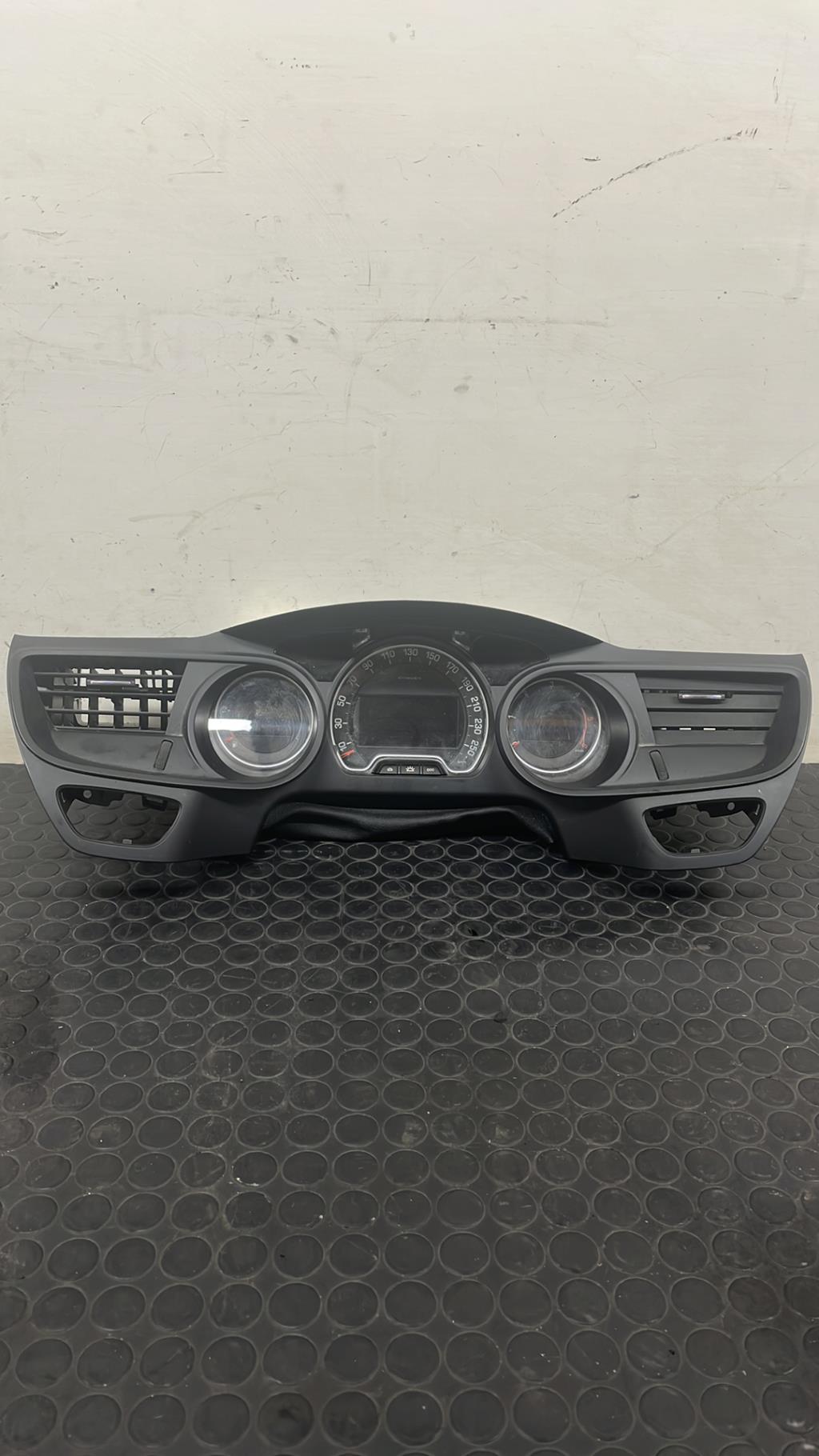 Compteur CITROEN C5 2 Diesel - 1