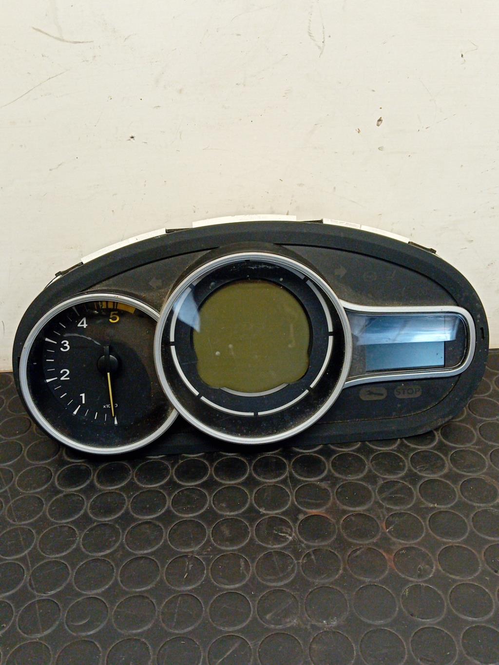 Compteur RENAULT MEGANE 3 PHASE 1 Diesel - 1