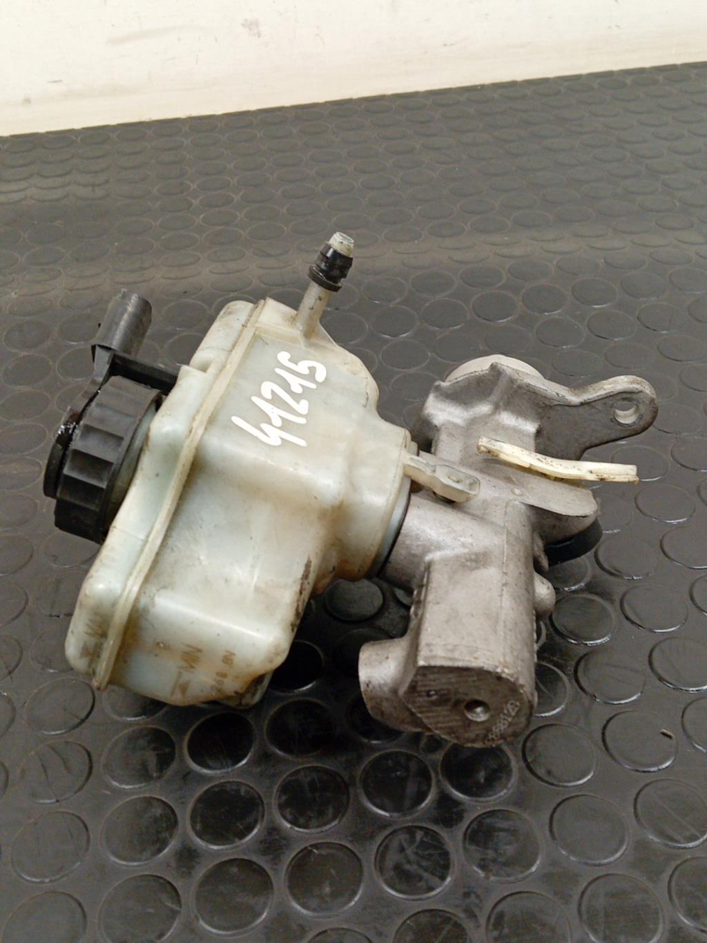 Maitre cylindre (freinage) AUDI A3 2  - 1