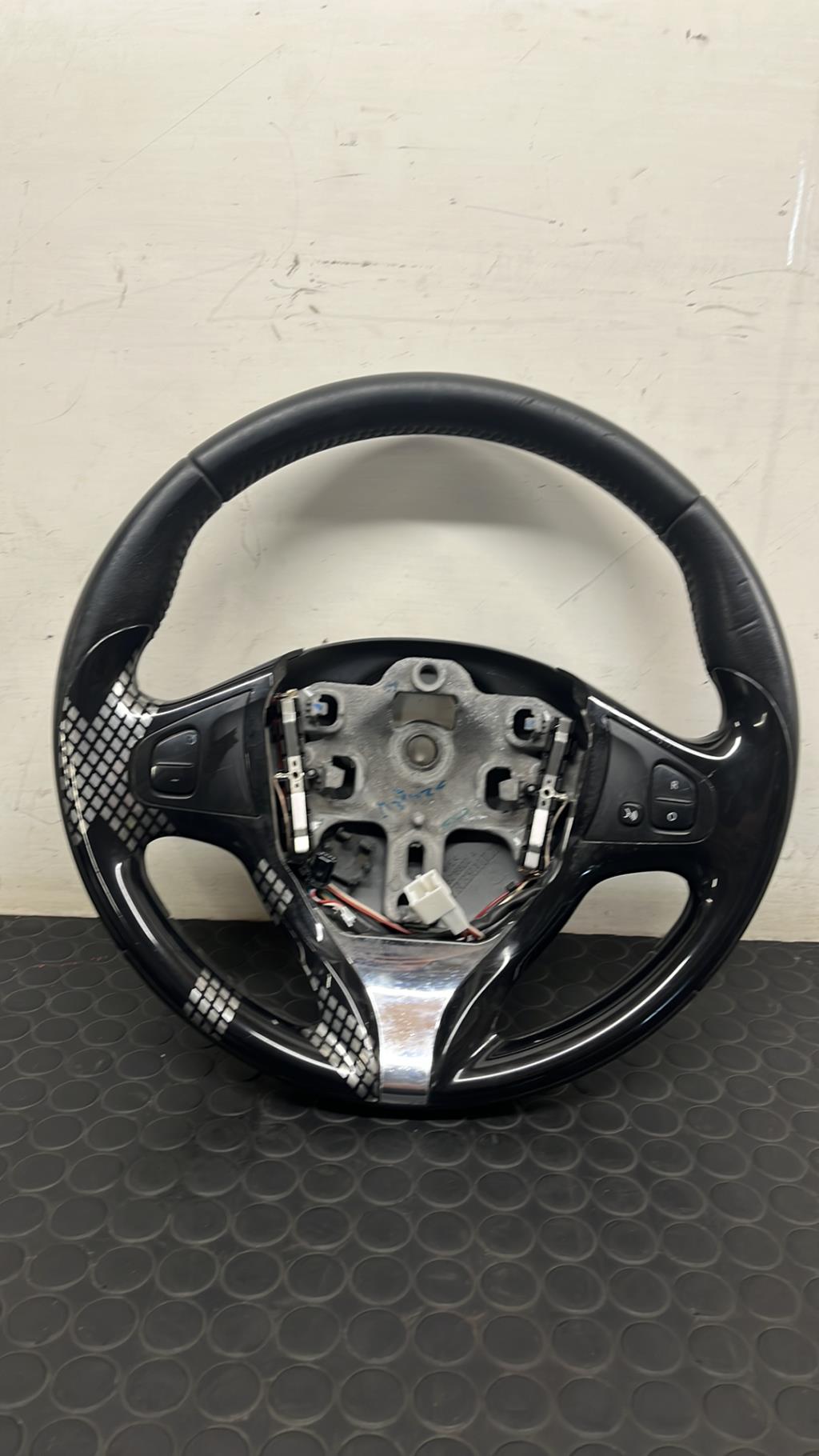 Volant RENAULT CAPTUR 1 PHASE 1 Diesel - 1