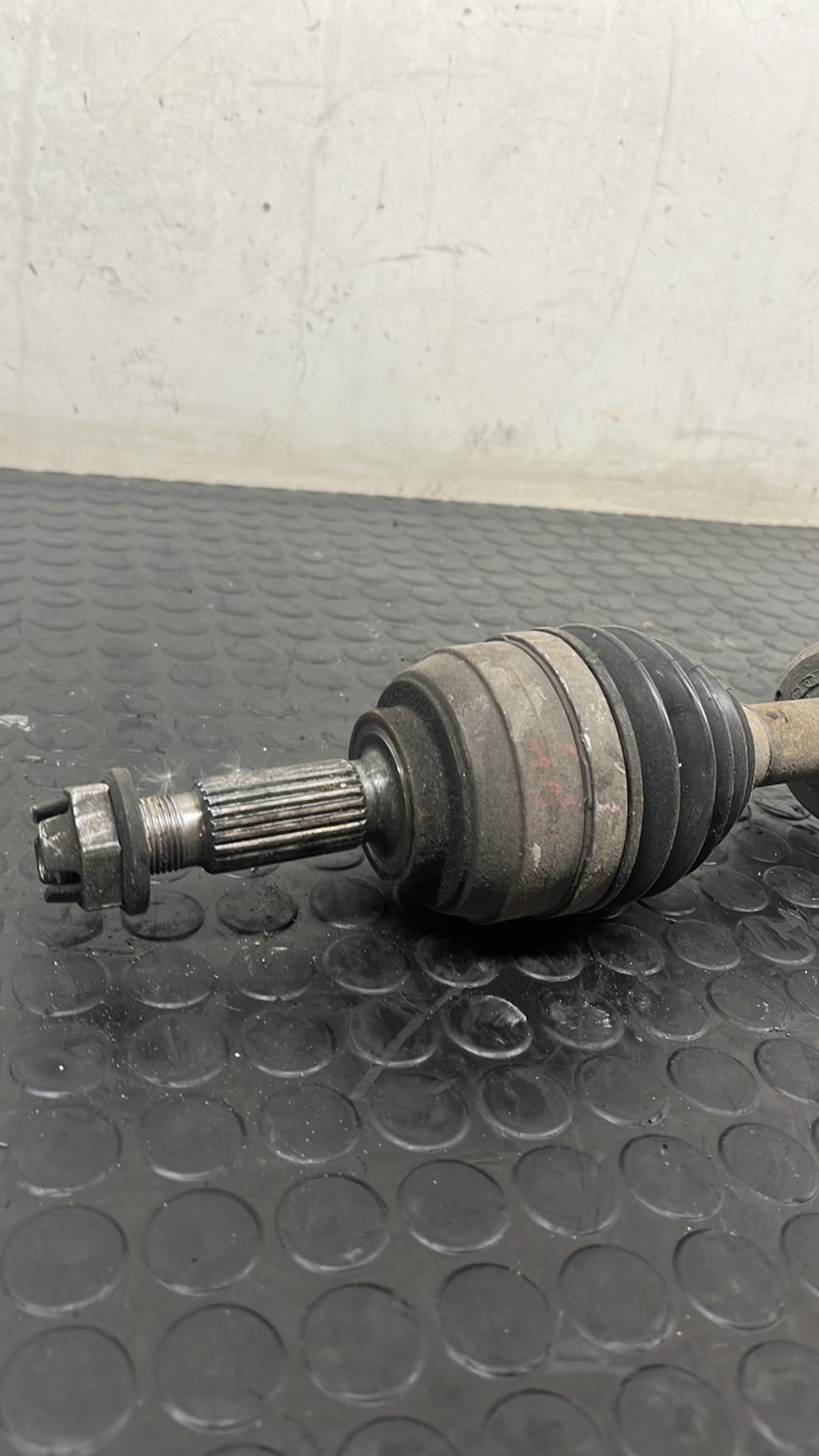 Cardan gauche (transmission) RENAULT TWINGO 2 PHASE 1 Diesel - 1