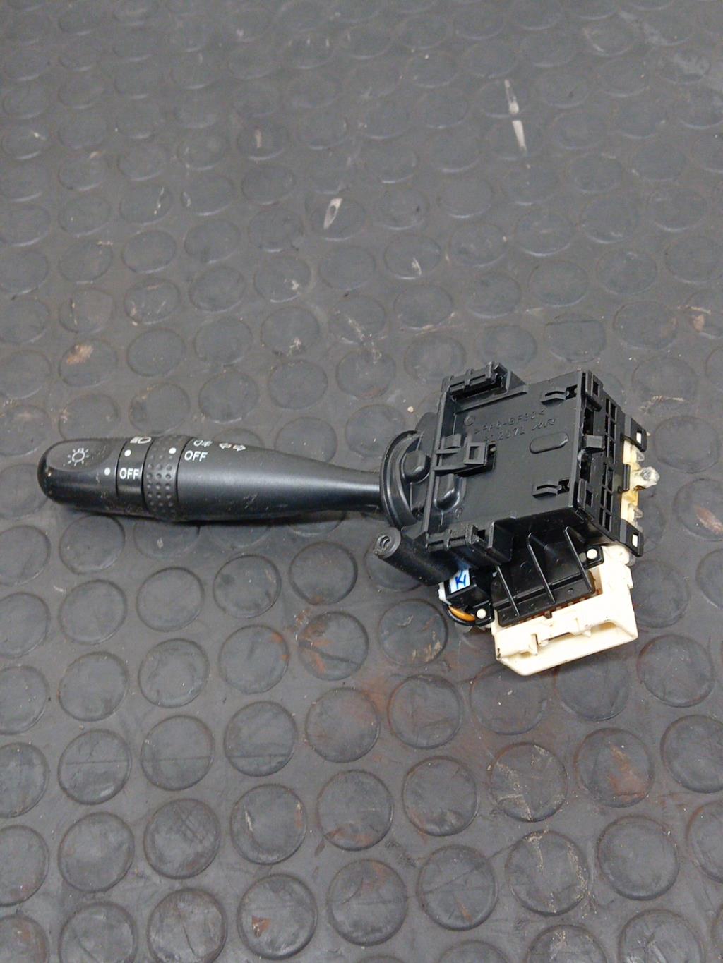 Commodo phare SUZUKI ALTO 3 Essence - 1