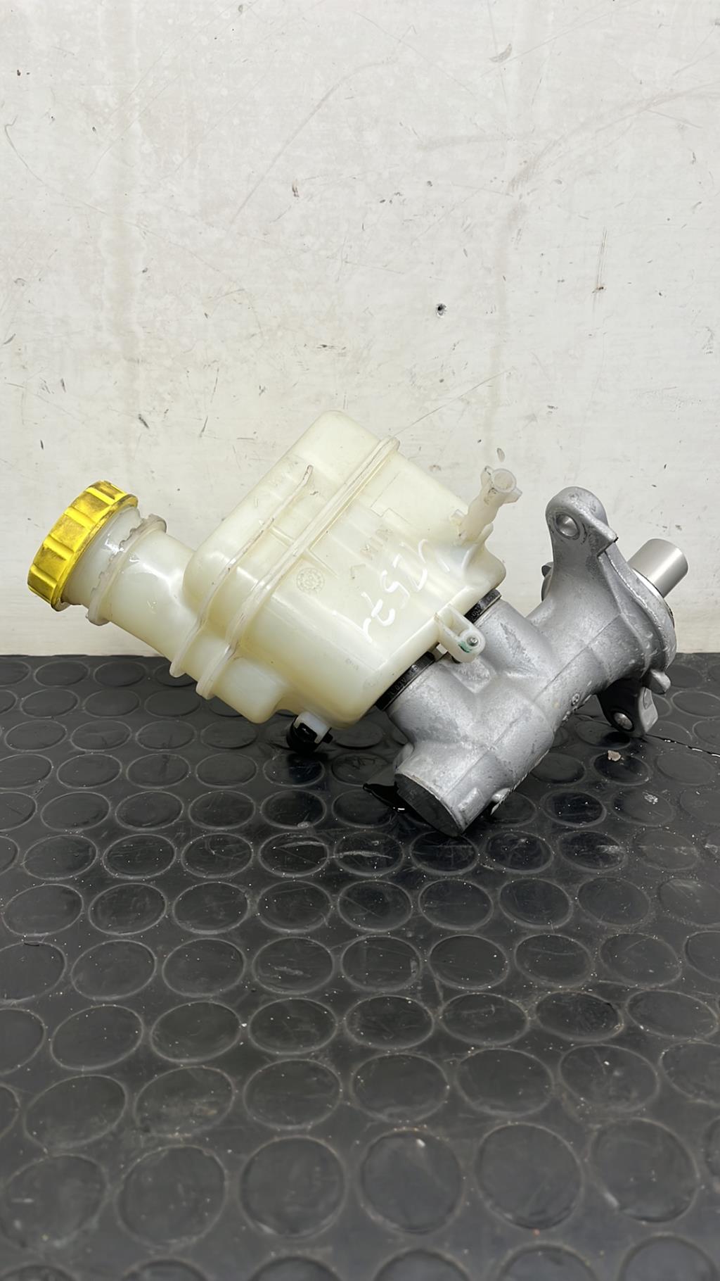 Maitre cylindre (freinage) FORD KA 2 PHASE 2 Essence - 1