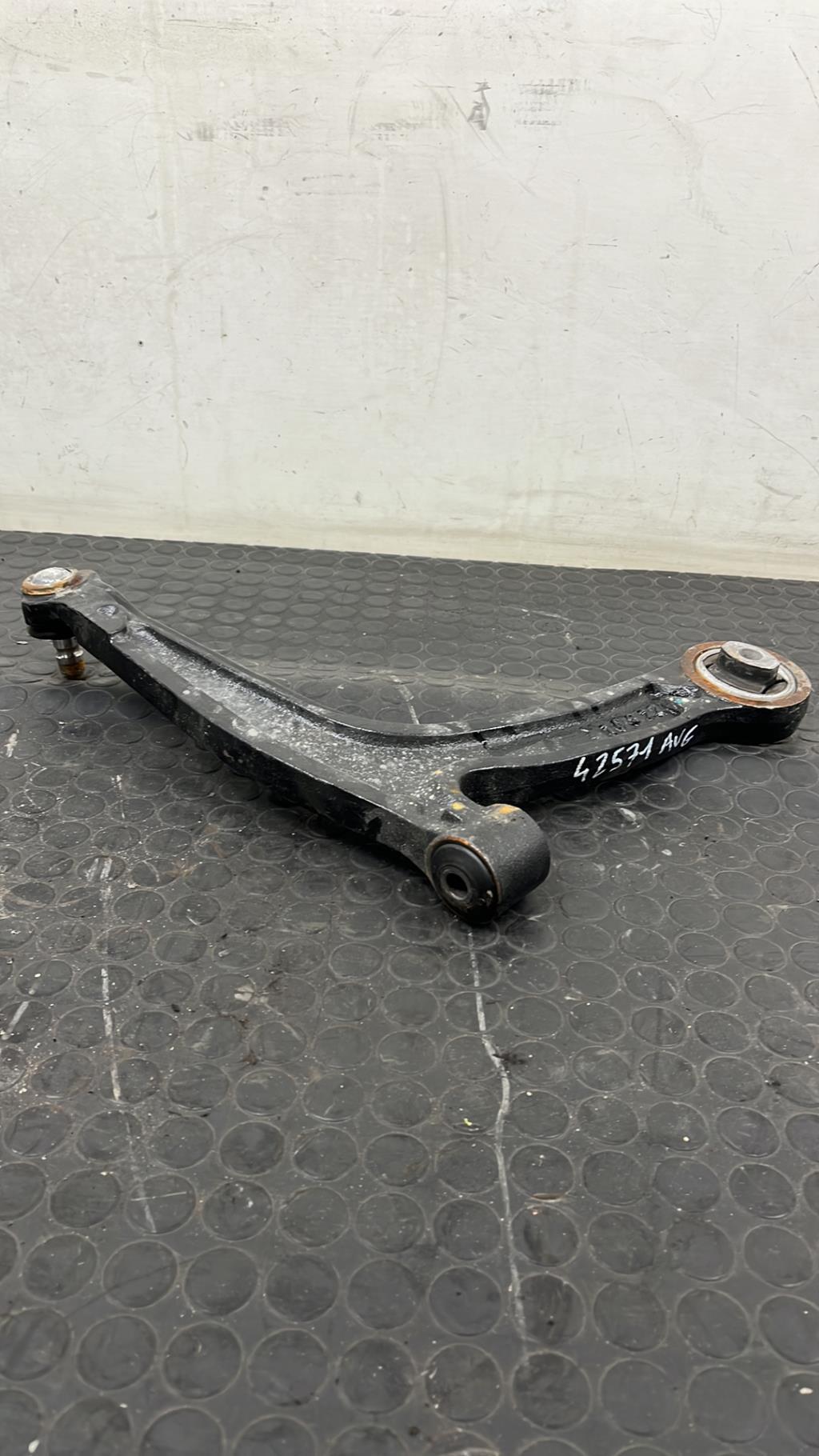 Triangle avant gauche FORD KA 2 PHASE 2 Essence - 1