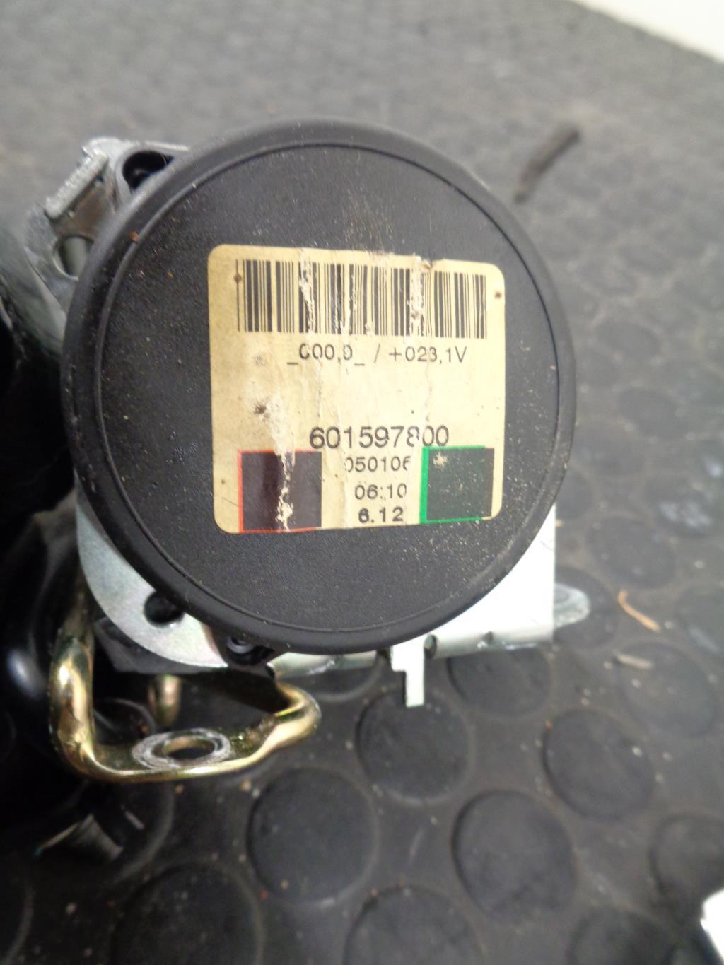 Ceinture arriere centrale FORD C-MAX 1 PHASE 1 Diesel - 1