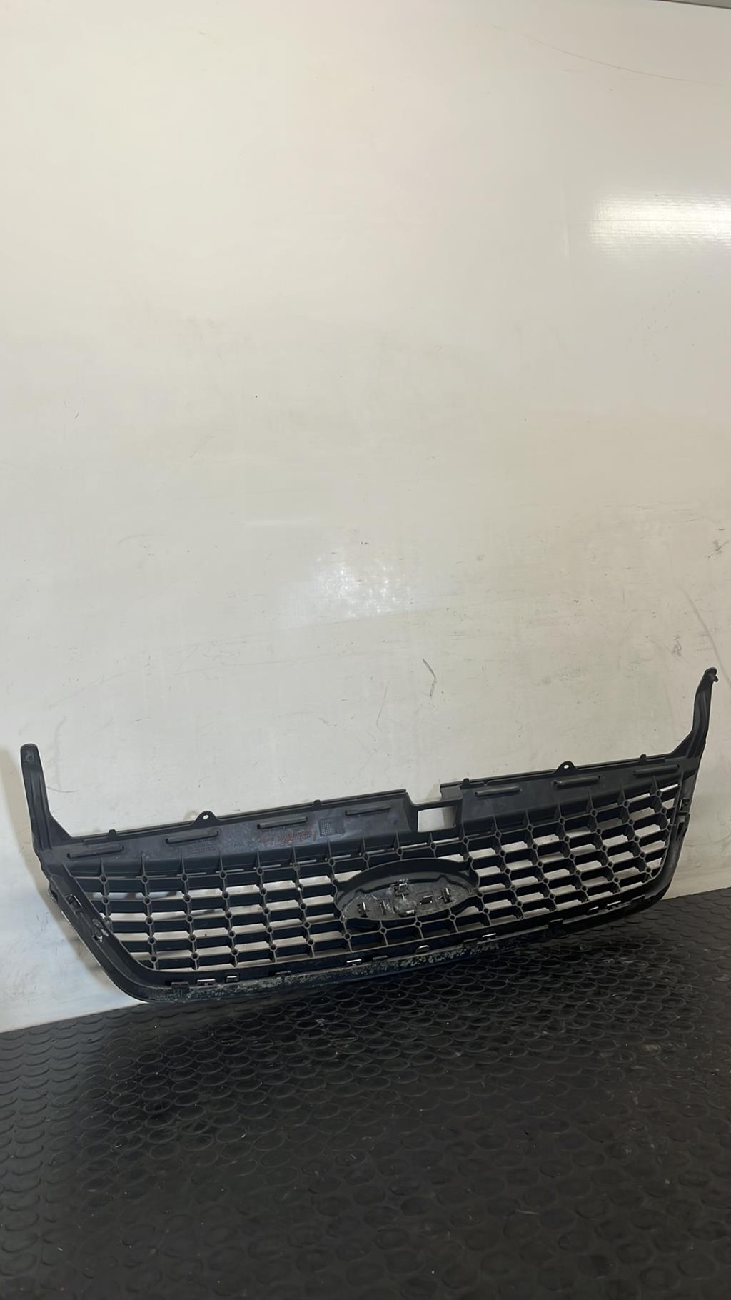 Calandre FORD MONDEO 3 PHASE 1 Diesel - 1