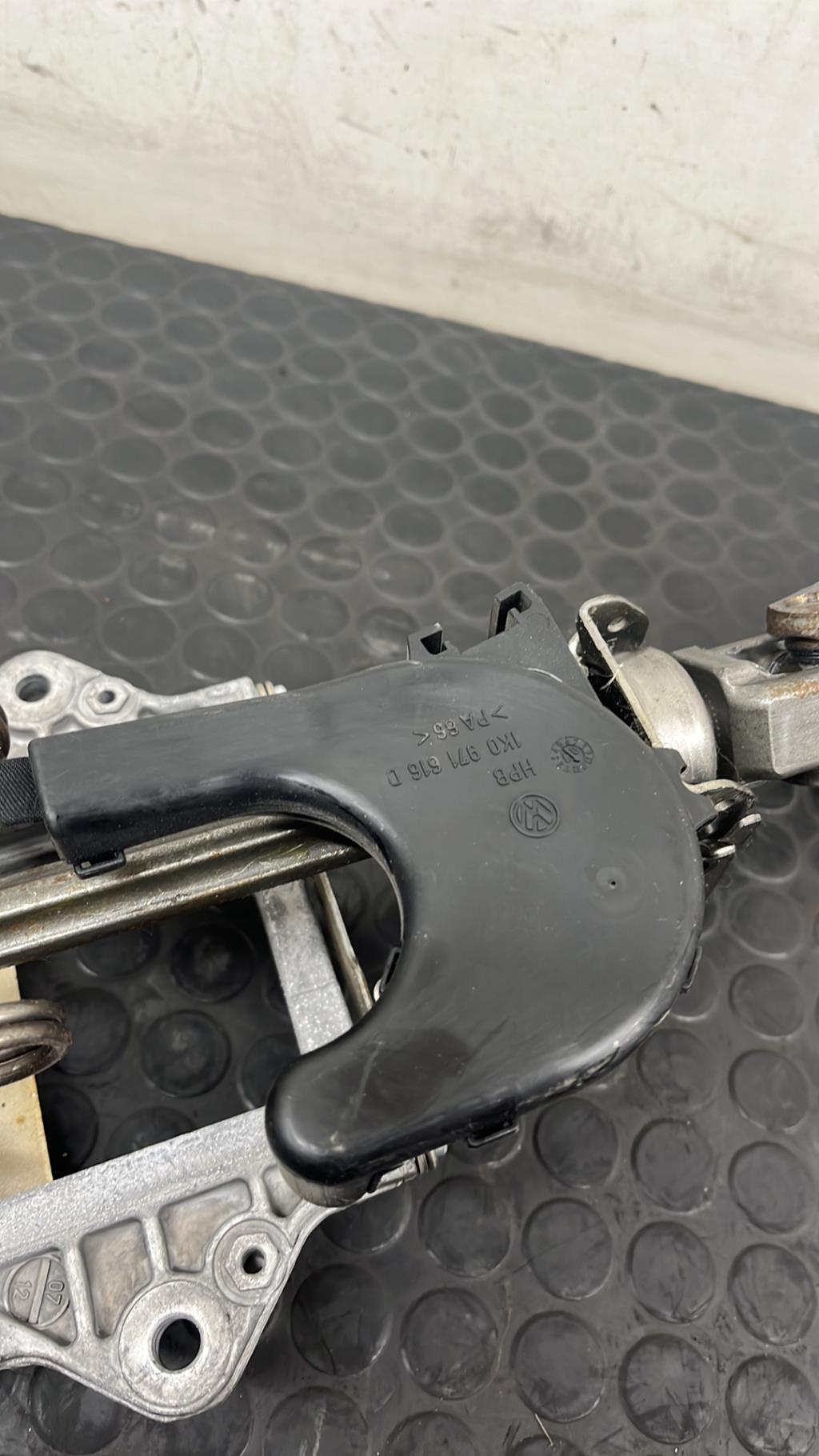Colonne de direction VOLKSWAGEN GOLF 5  - 1