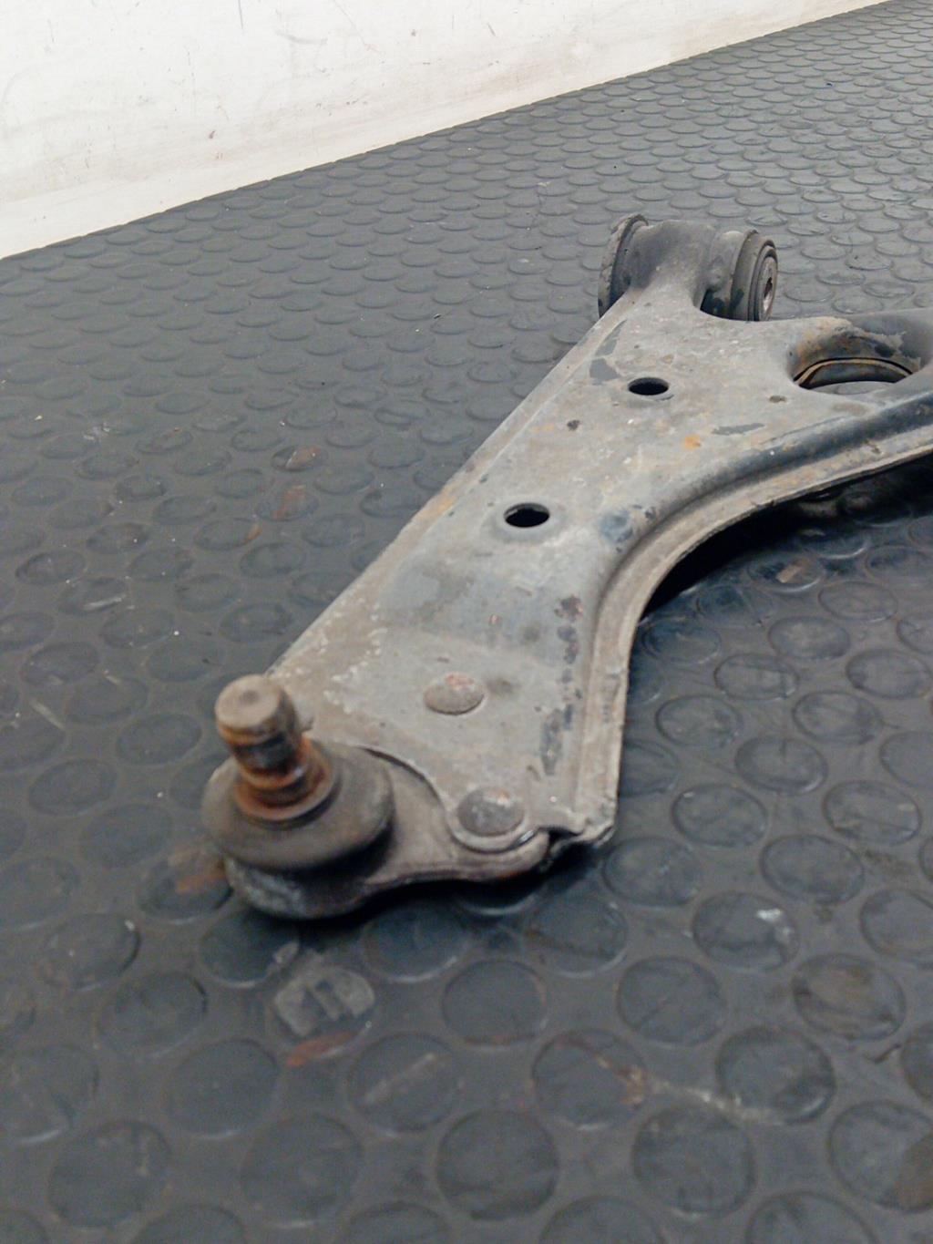 Triangle avant gauche ALFA ROMEO MITO PHASE 1 Diesel - 1