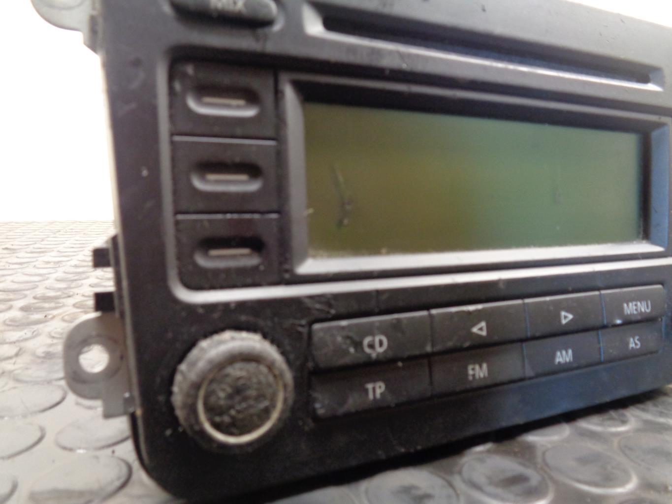 Autoradio d'origine VOLKSWAGEN GOLF 5 Diesel - 1