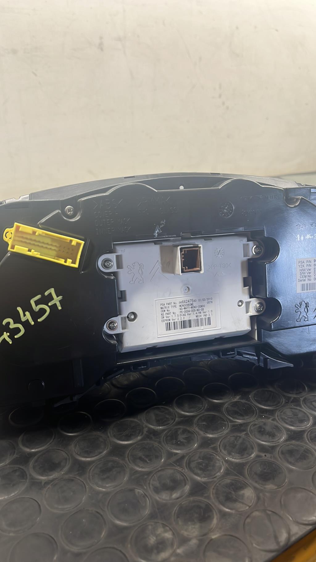 Compteur PEUGEOT 5008 1  - 1