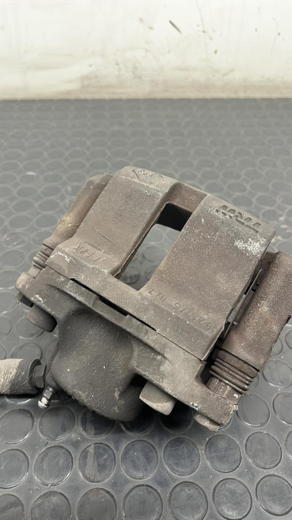 Etrier avant gauche (freinage) RENAULT TWINGO 2 PHASE 1 Diesel - 1