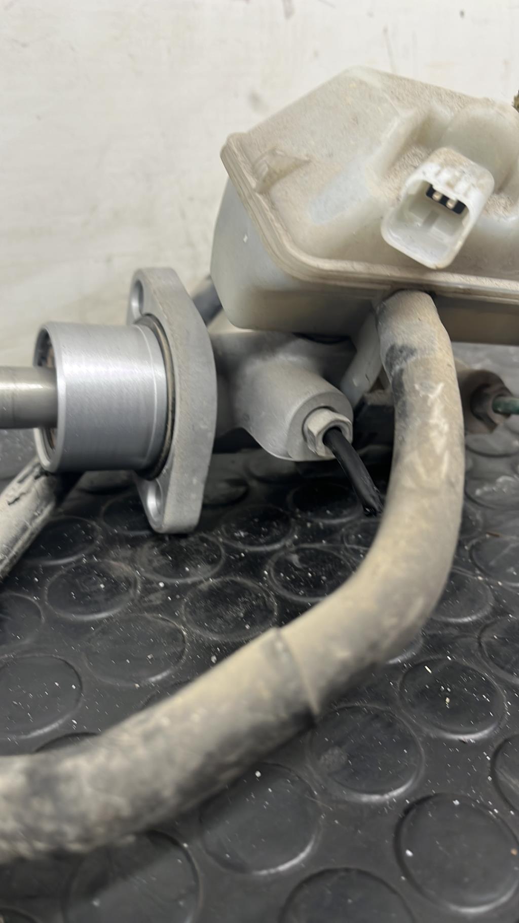 Maitre cylindre (freinage) RENAULT CLIO 3 PHASE 2  - 1