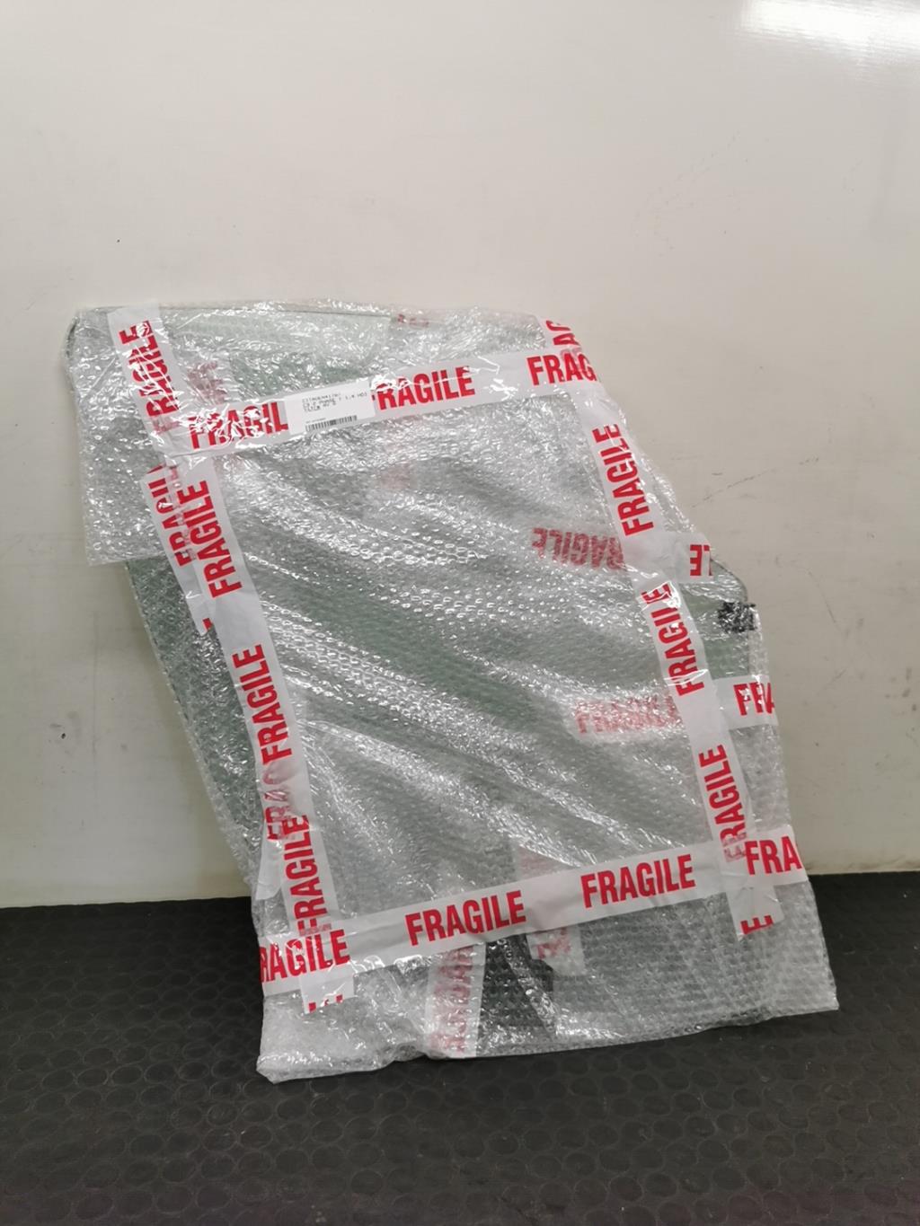 Vitre avant gauche CITROEN C3 2 PHASE 1 Diesel - 1