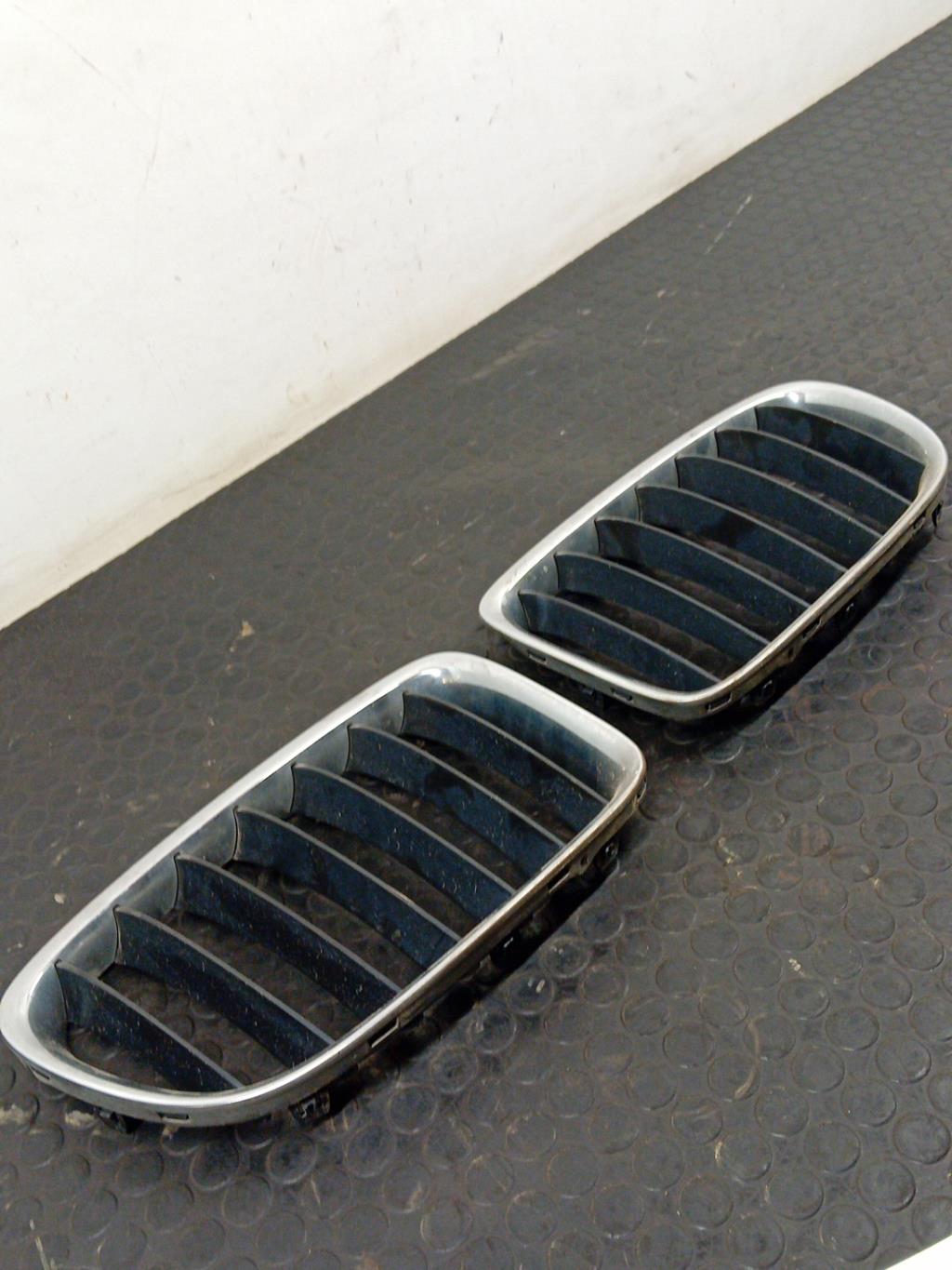 Calandre BMW X1 E84 PHASE 1  - 1