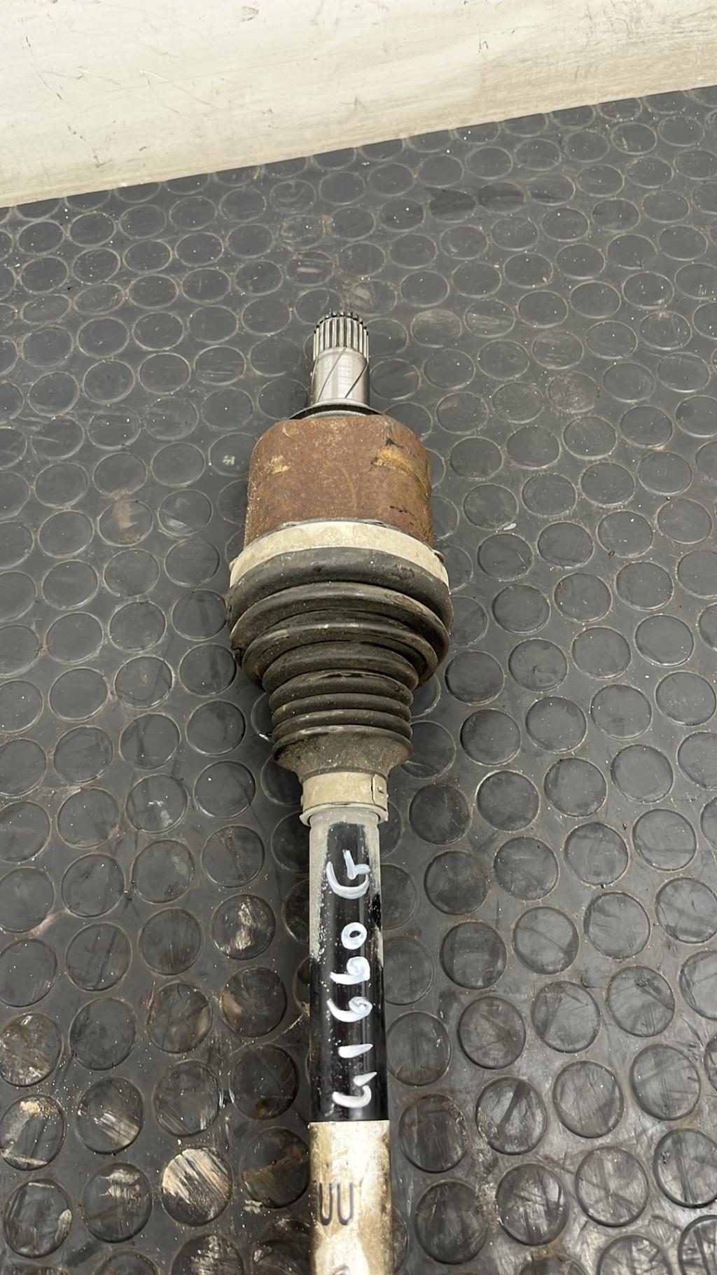 Cardan gauche (transmission) OPEL CORSA E Essence - 1