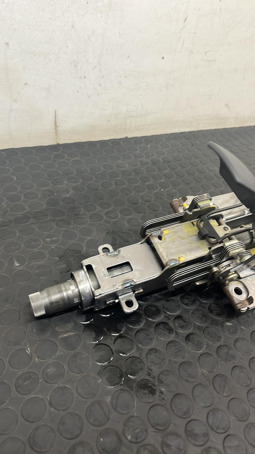 Colonne de direction VOLKSWAGEN TOURAN 1 PHASE 1 Diesel - 1