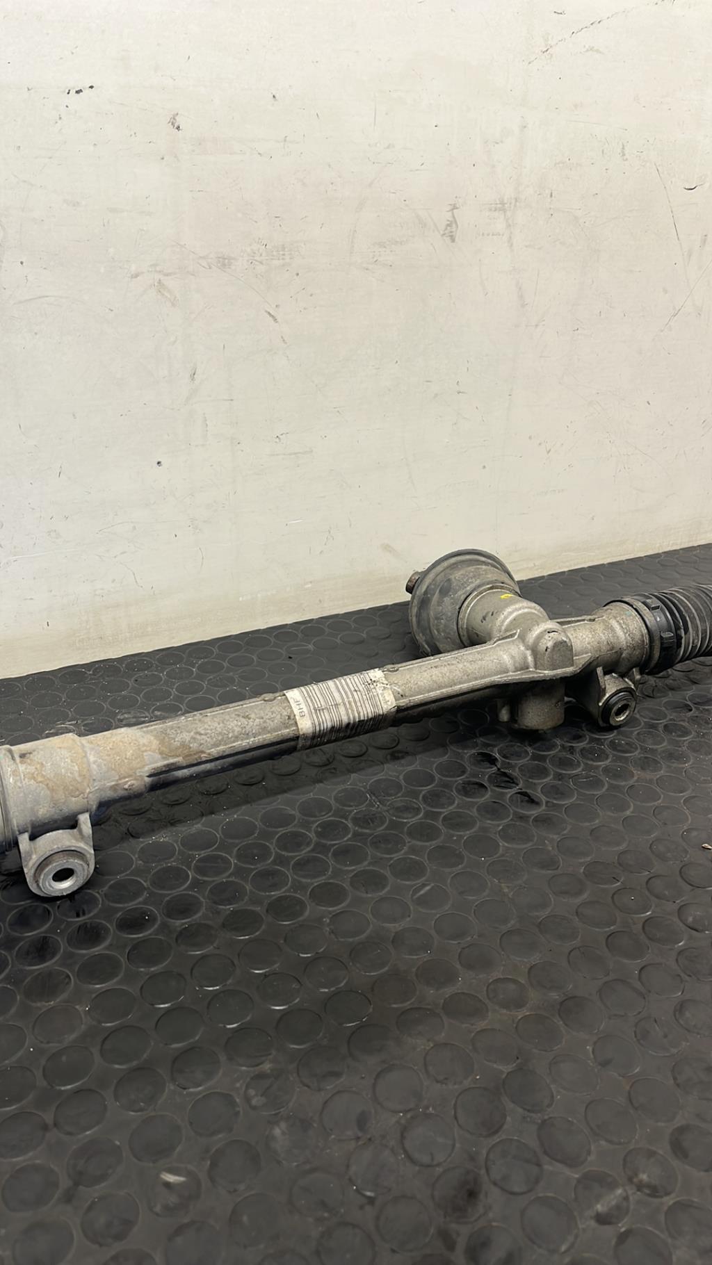 Cremaillere assistee OPEL CORSA E Essence - 1