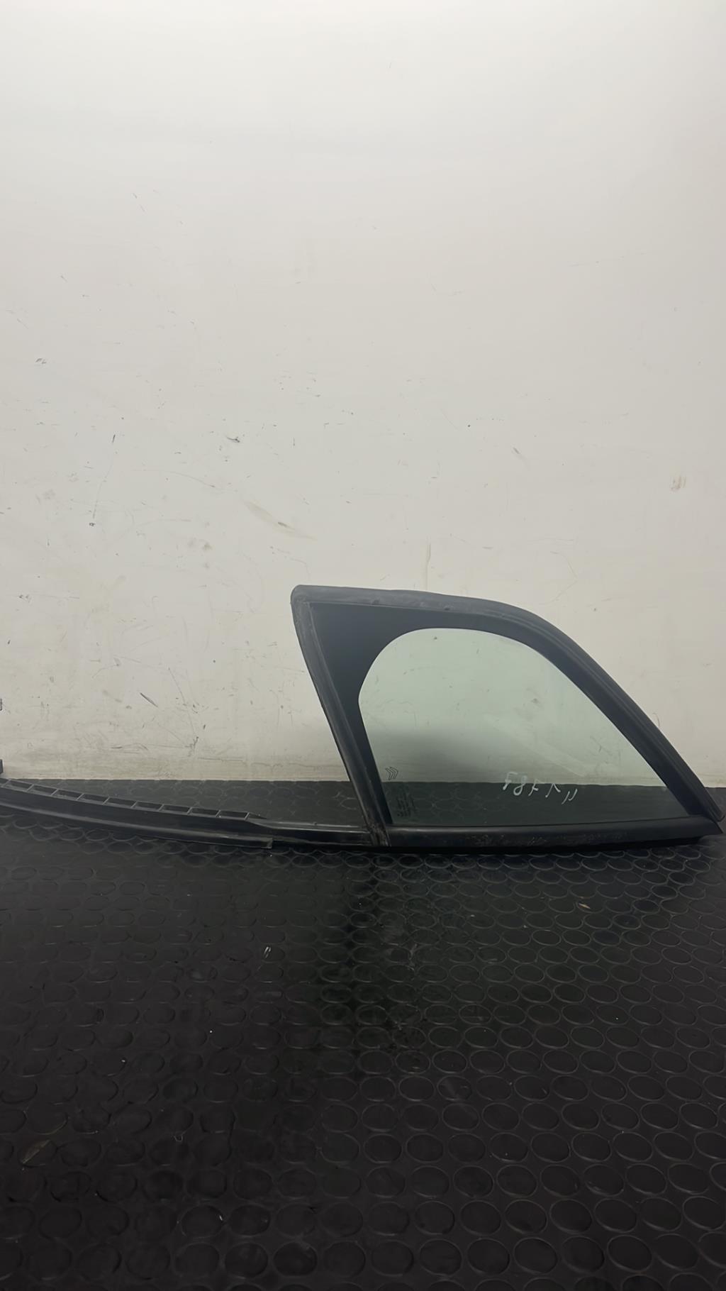Custode avant gauche CITROEN C3 2 PHASE 1 Diesel - 1