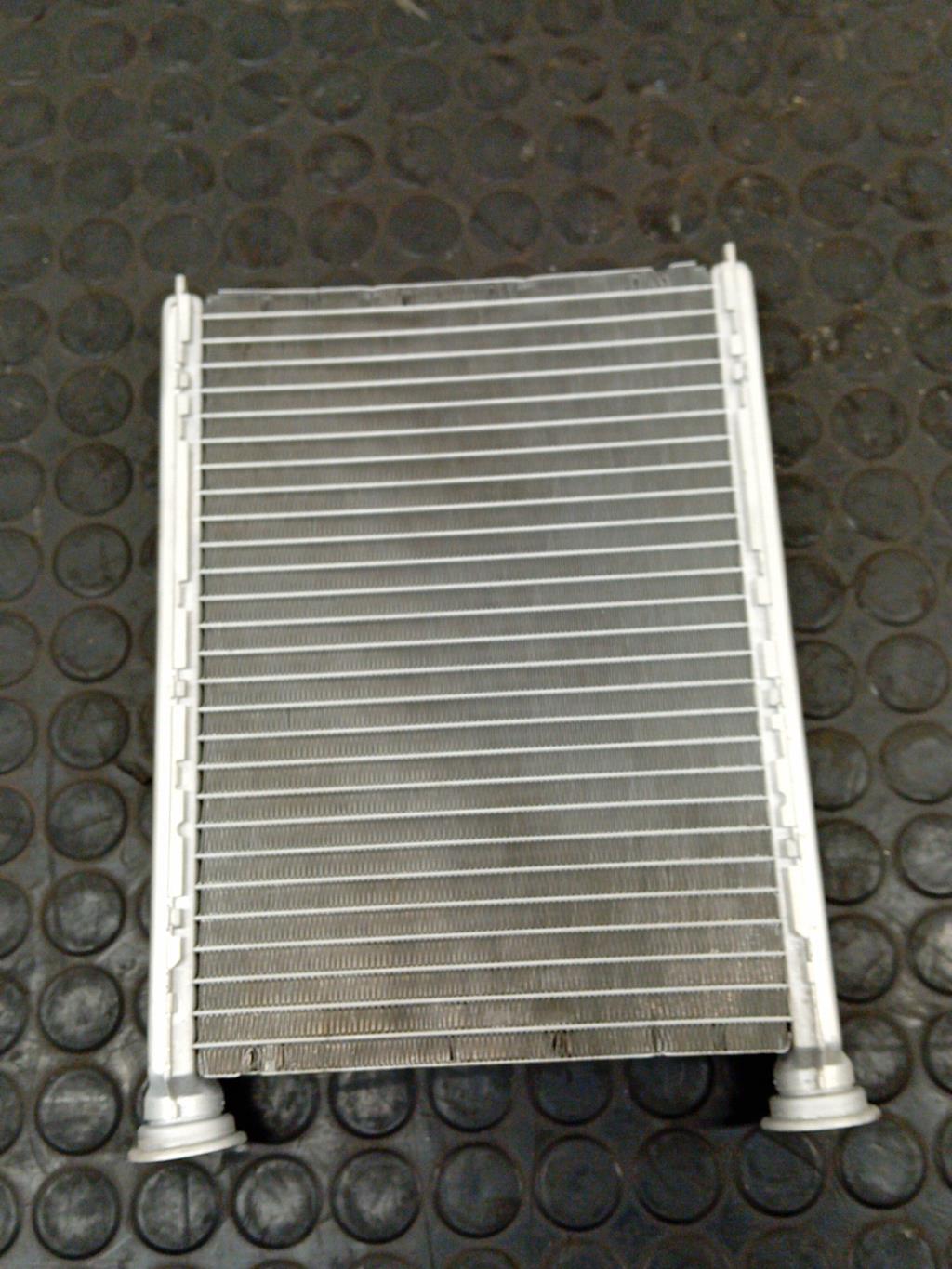 Radiateur chauffage RENAULT MEGANE 3 PHASE 1 Diesel - 1