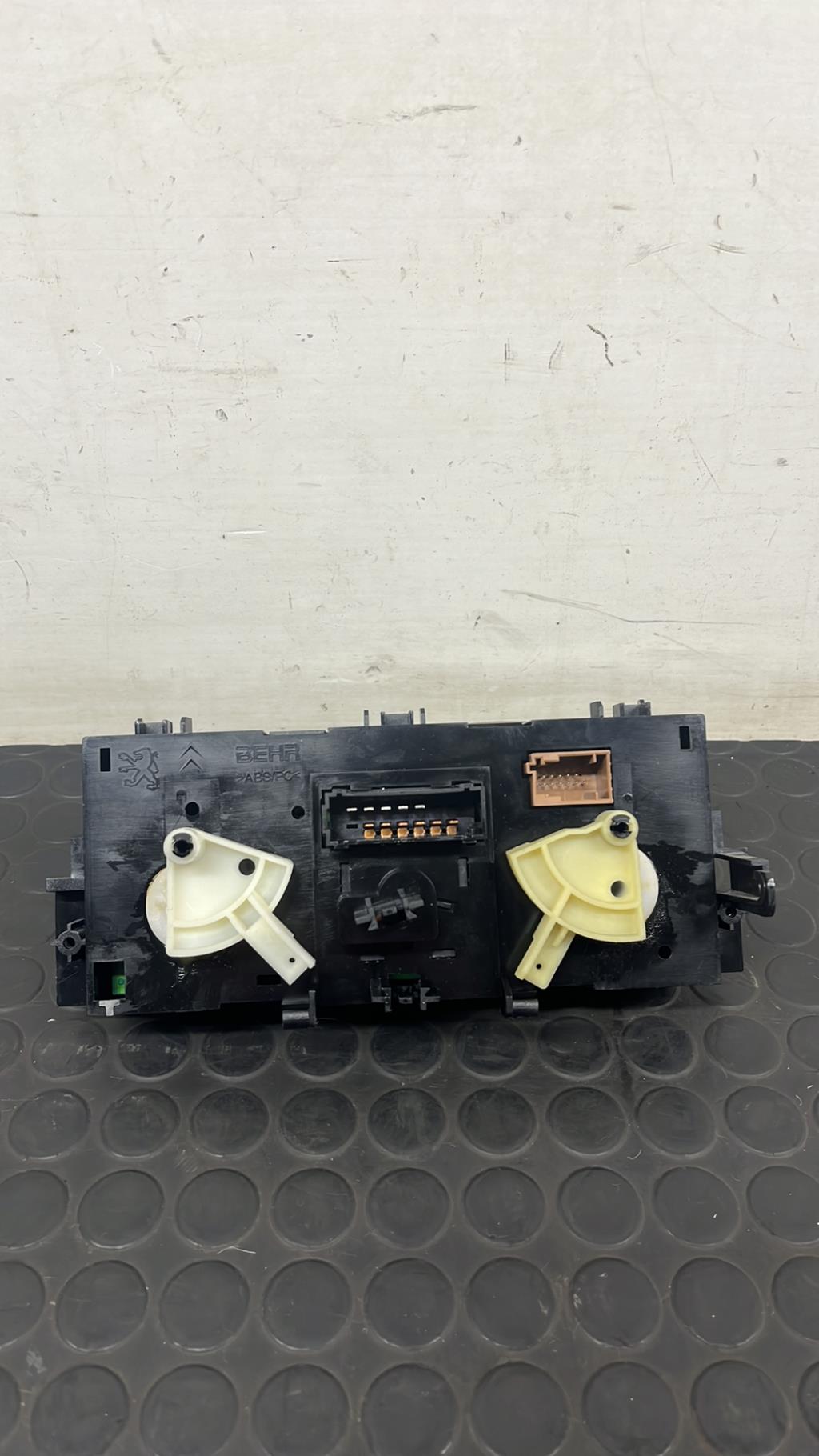 Commande chauffage CITROEN C3 2  - 1