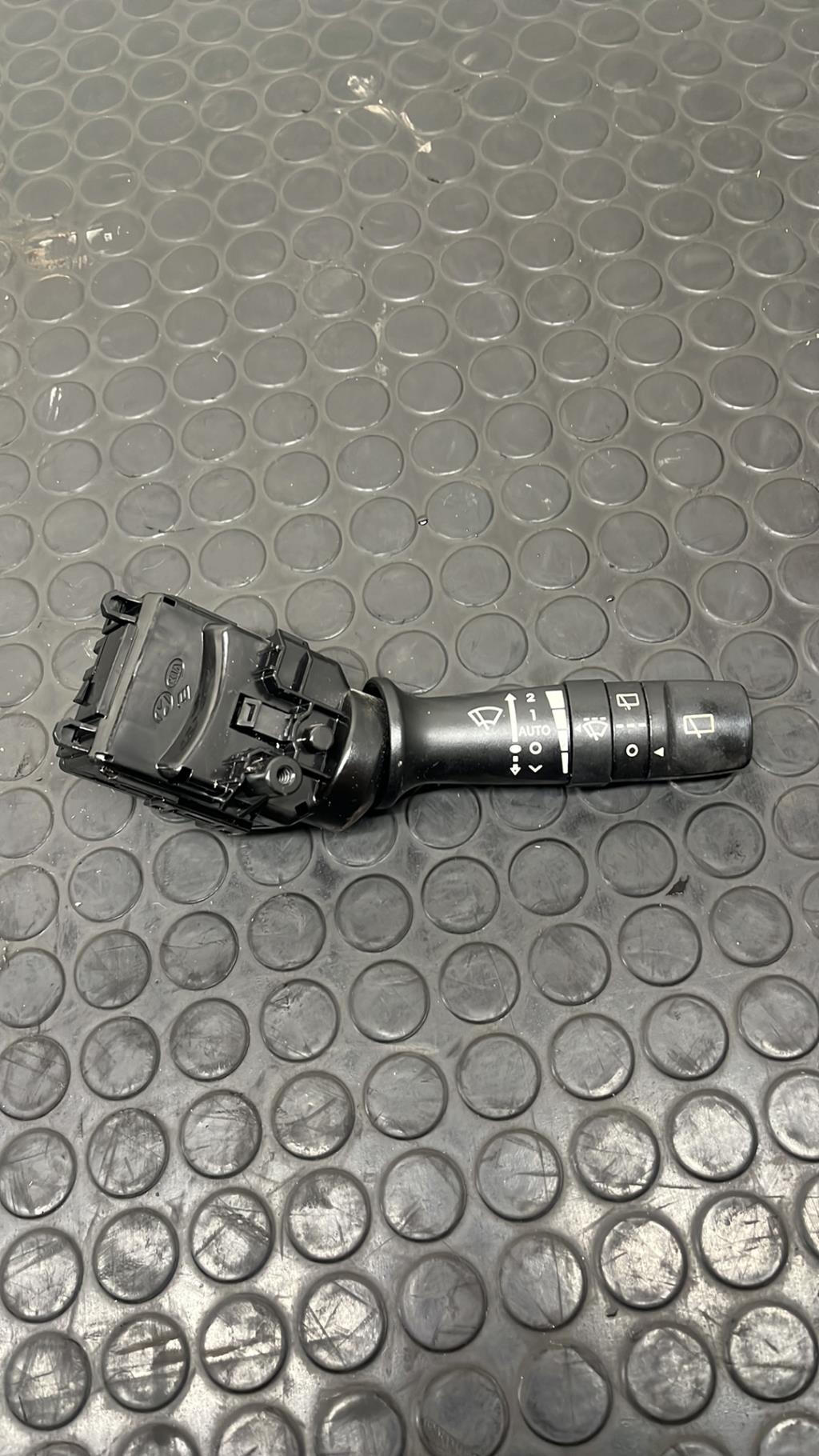 Commodo d'essuie glaces HYUNDAI IX 20 PHASE 1  - 1