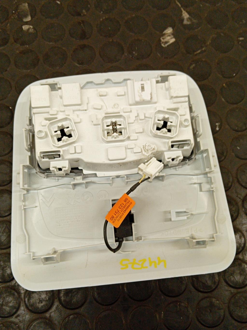 Eclairage de plafonnier PEUGEOT 208 1 PHASE 2 Diesel - 1