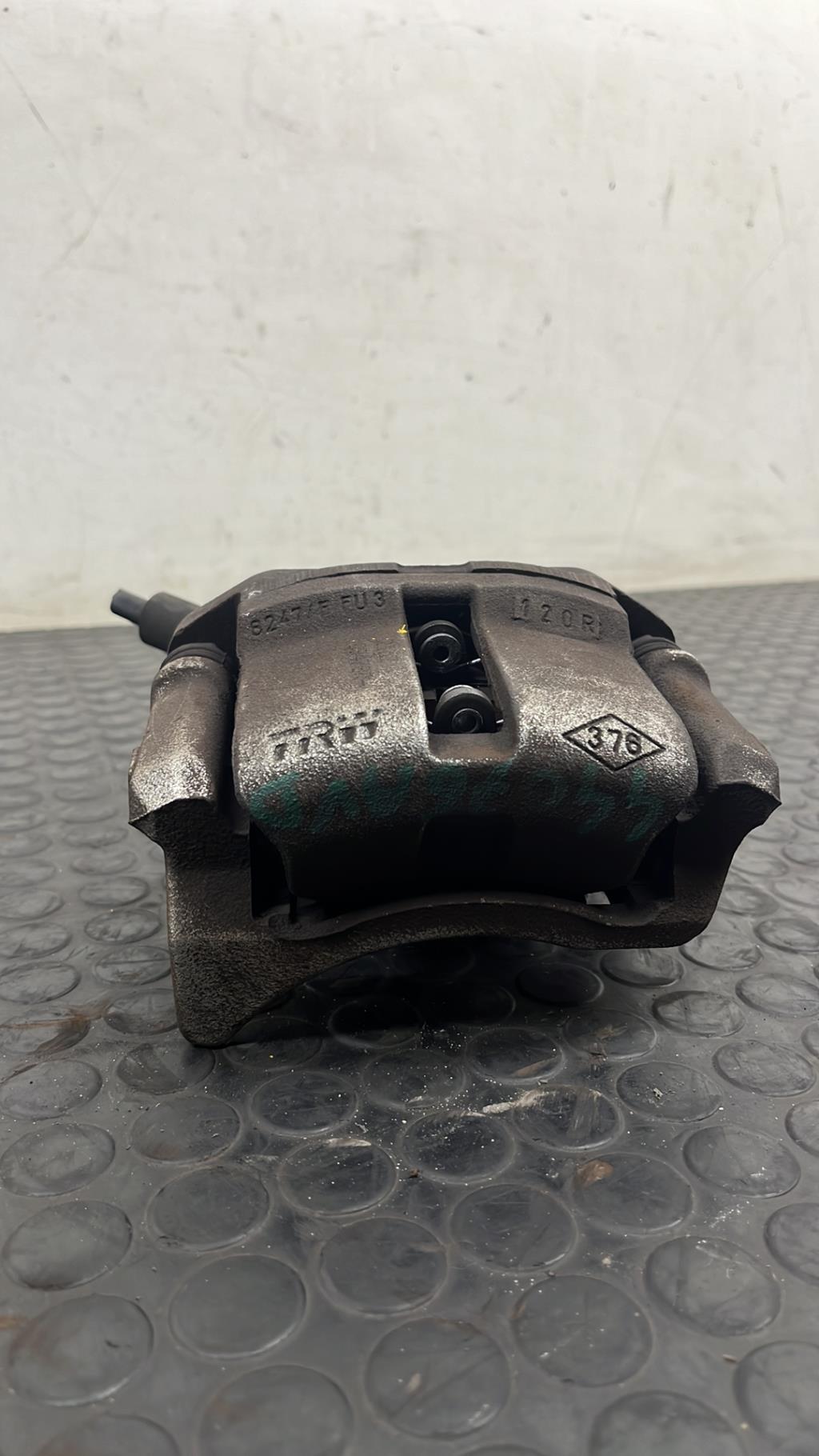 Etrier avant droit (freinage) RENAULT TWINGO 2 PHASE 2  - 1