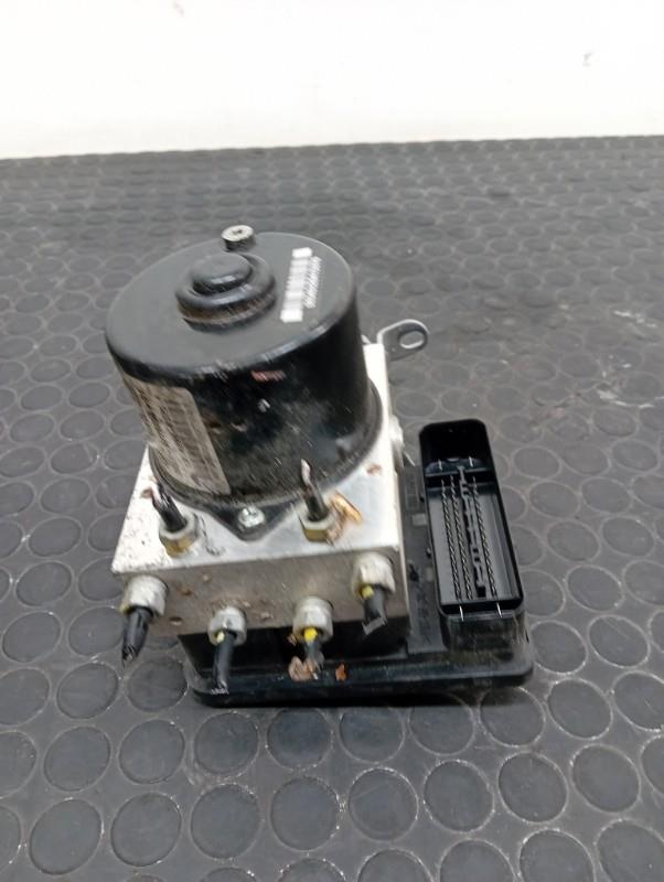 Bloc ABS (freins anti-blocage) BMW SERIE 1 E81 Diesel - 1
