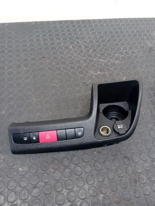 Bouton de warning PEUGEOT BOXER 3 PHASE 2  - 1