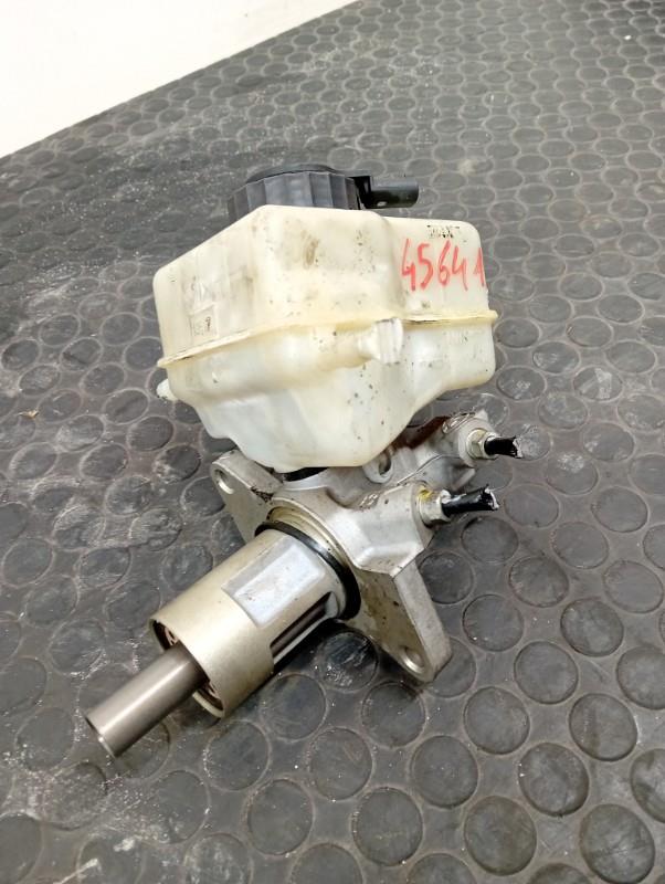 Maitre cylindre (freinage) BMW SERIE 1 E81 Diesel - 1