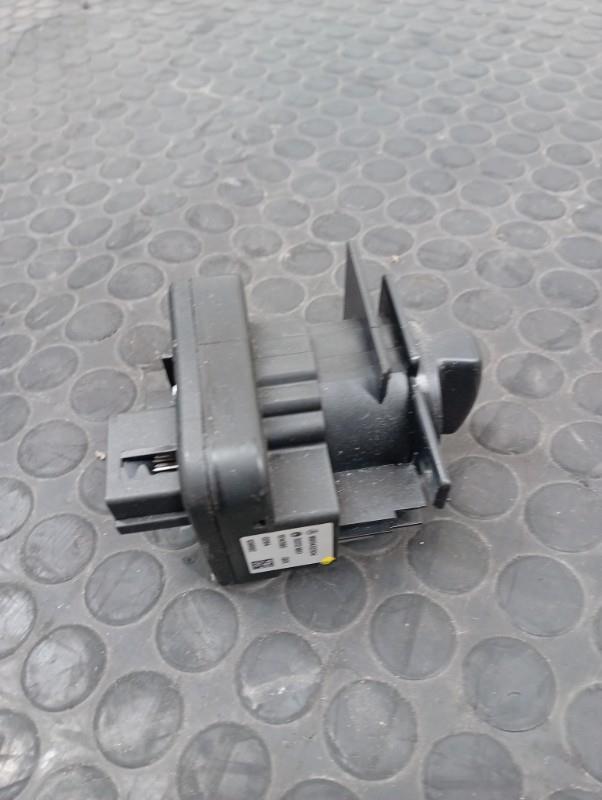 Commande de phare MERCEDES CLASSE A 169 PHASE 2  - 1