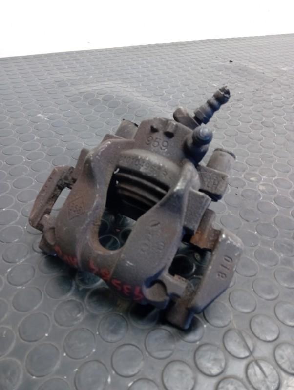 Etrier avant gauche (freinage) RENAULT CLIO 4 PHASE 1 Diesel - 1