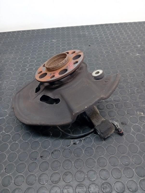 Moyeu avant droit OPEL ASTRA J PHASE 1  - 1
