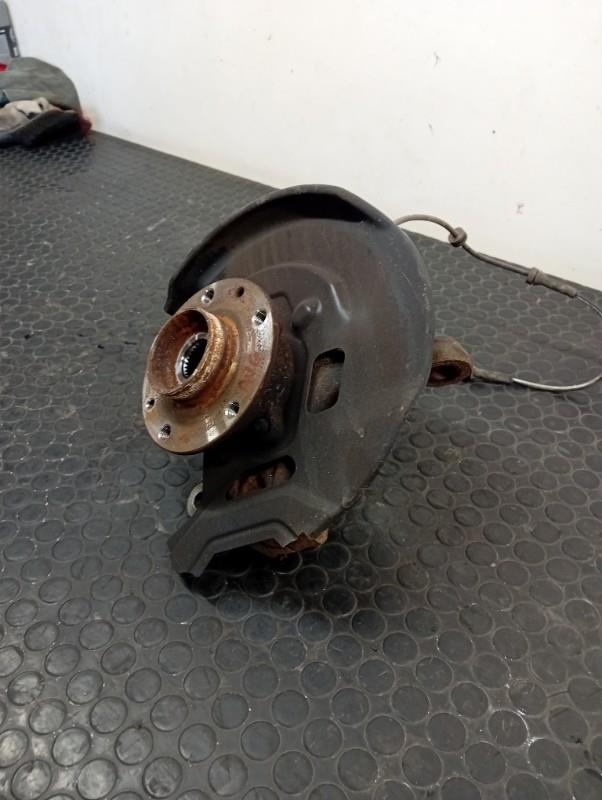 Moyeu avant gauche RENAULT KADJAR PHASE 2  - 1