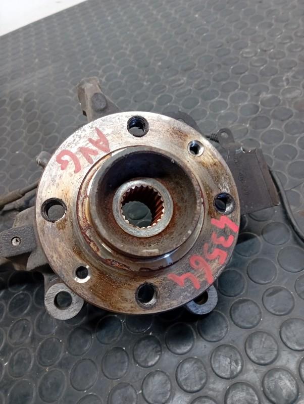 Moyeu avant gauche RENAULT CLIO 4 PHASE 1 Diesel - 1