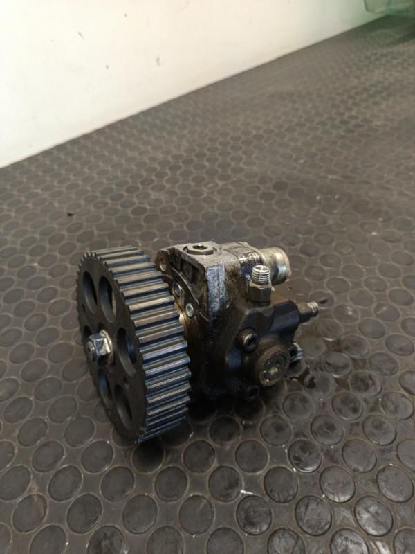 Pompe à injection OPEL ZAFIRA B PHASE 2  - 1