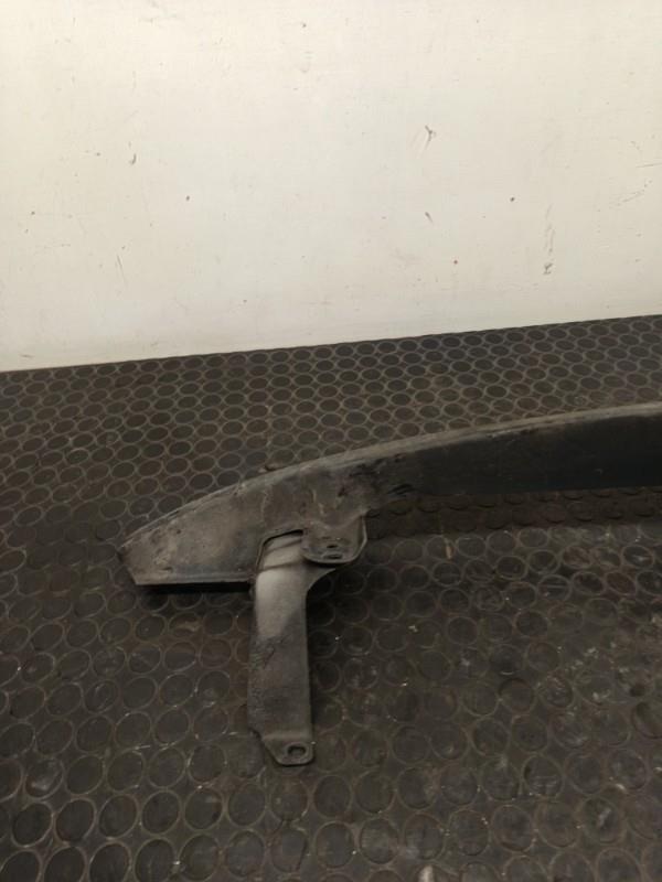 Traverse inferieure VOLKSWAGEN GOLF 5 Diesel - 1