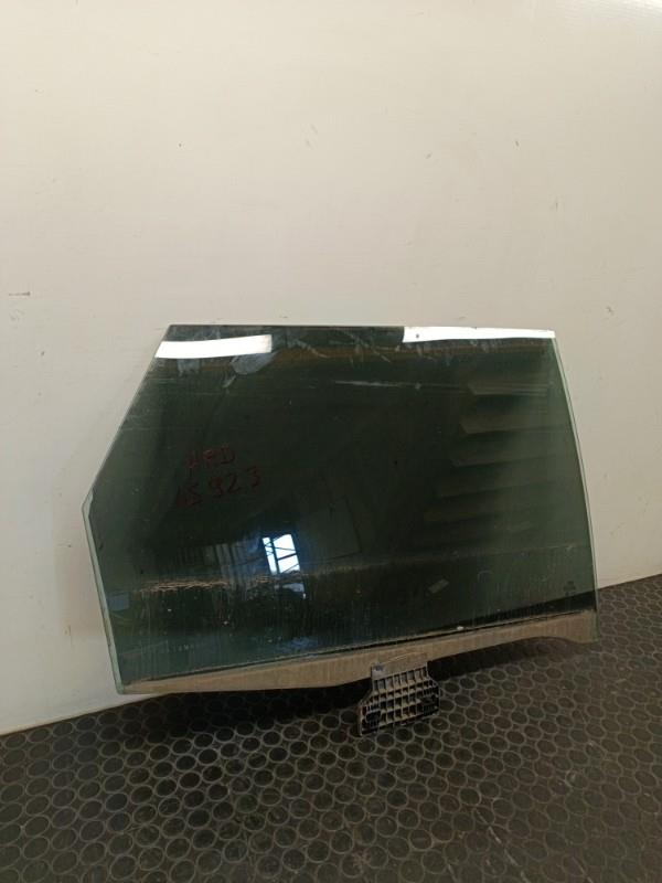 Vitre arriere droit AUDI A4 2  - 1