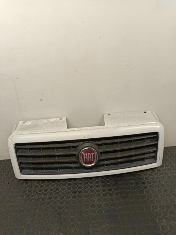 Calandre FIAT DOBLO 1  - 1
