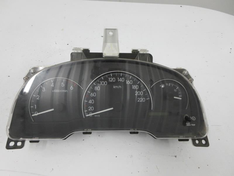 Compteur TOYOTA AVENSIS VERSO PHASE 1 Diesel - 1