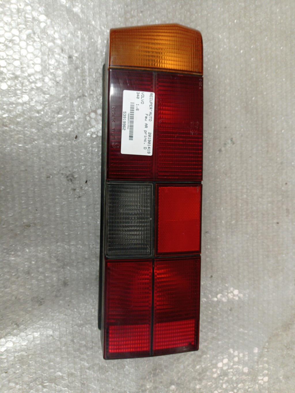 Fanale posteriore principale destro (luci) VOLVO 340 Diésel - 1