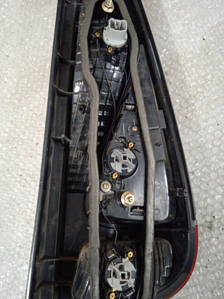 Fanale posteriore principale sinistro (luci) TOYOTA YARIS VERSO PHASE 2 Diésel - 1