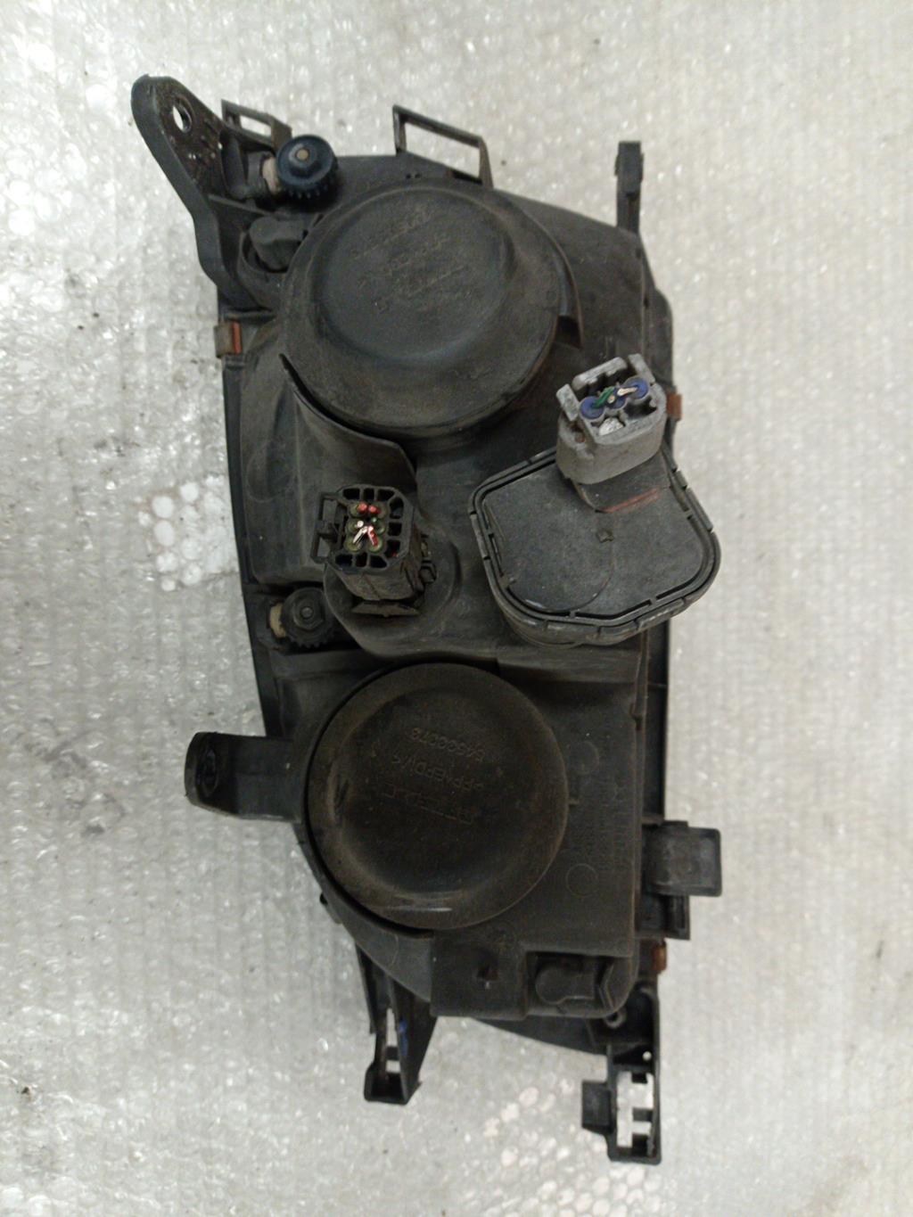 Gruppo ottico anteriore principale destro (luci)(faro) TOYOTA AVENSIS 1 PHASE 1 Gasolina - 1